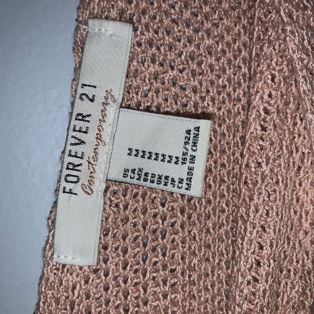 Woman’s Top Bundle - image 5